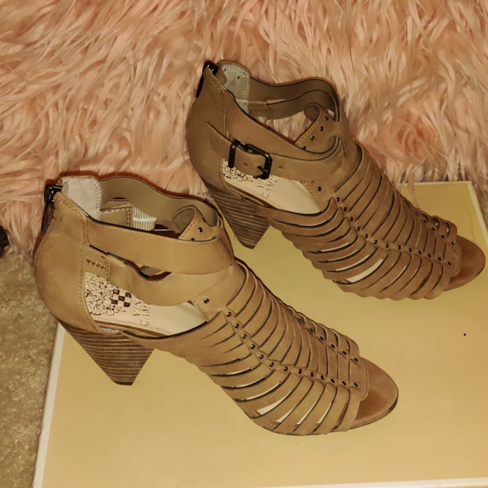 Brown Vince Camuto sandal
